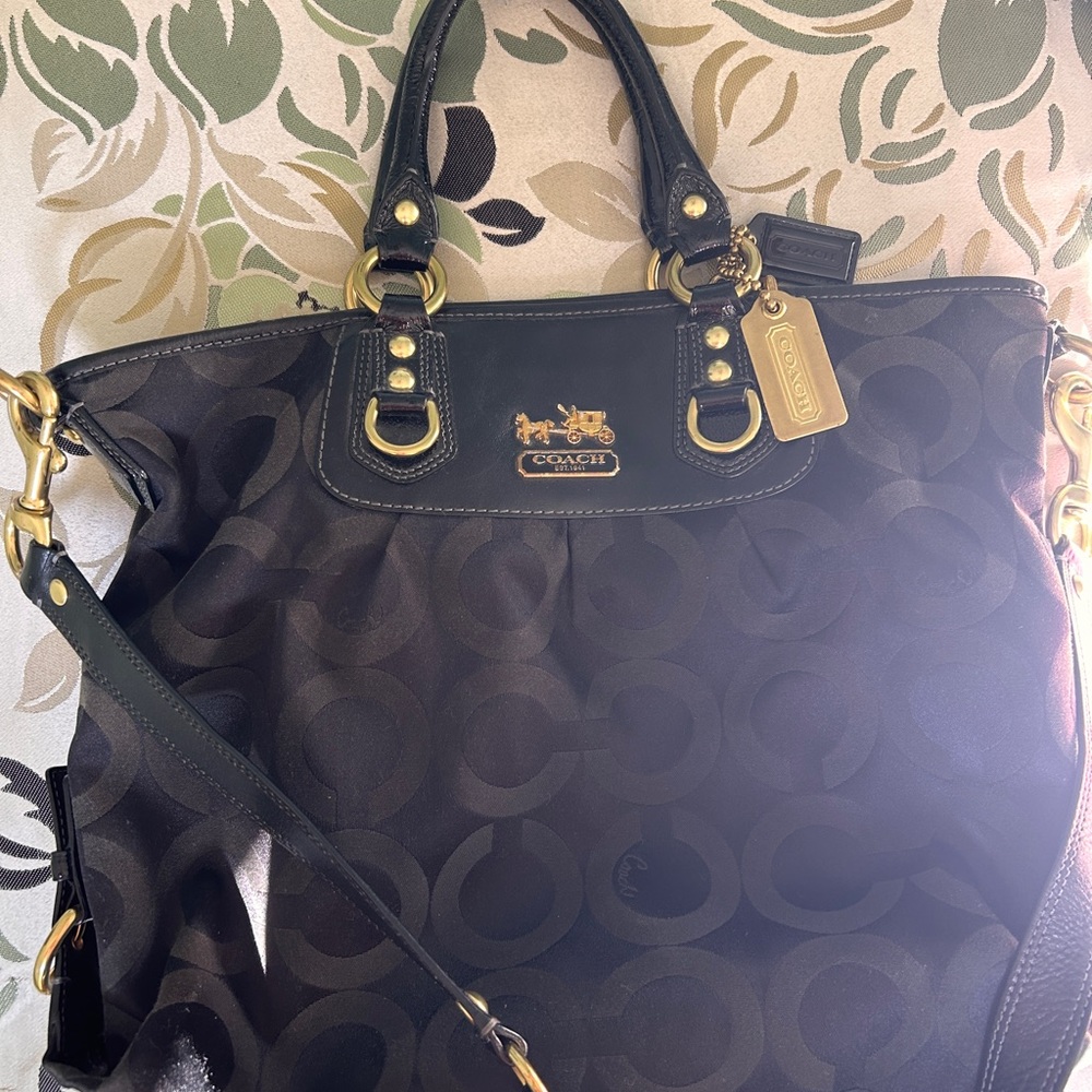 Coach Black Julianne Madison Op Art Satchel - EUC - Picture 13 of 14